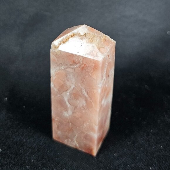 Carnelian Tower - Picture 1 of 10